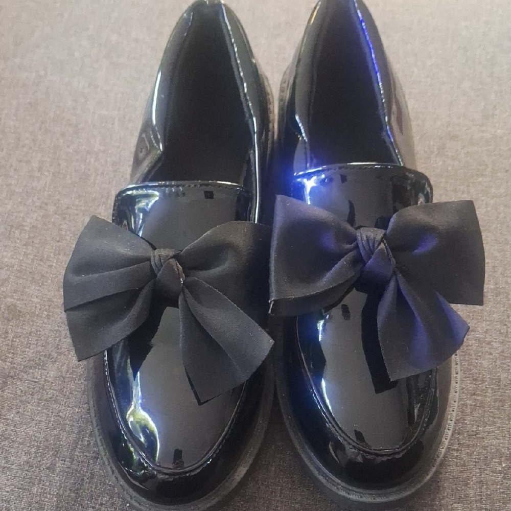 Girls Black Patent Bow Dress Shoes